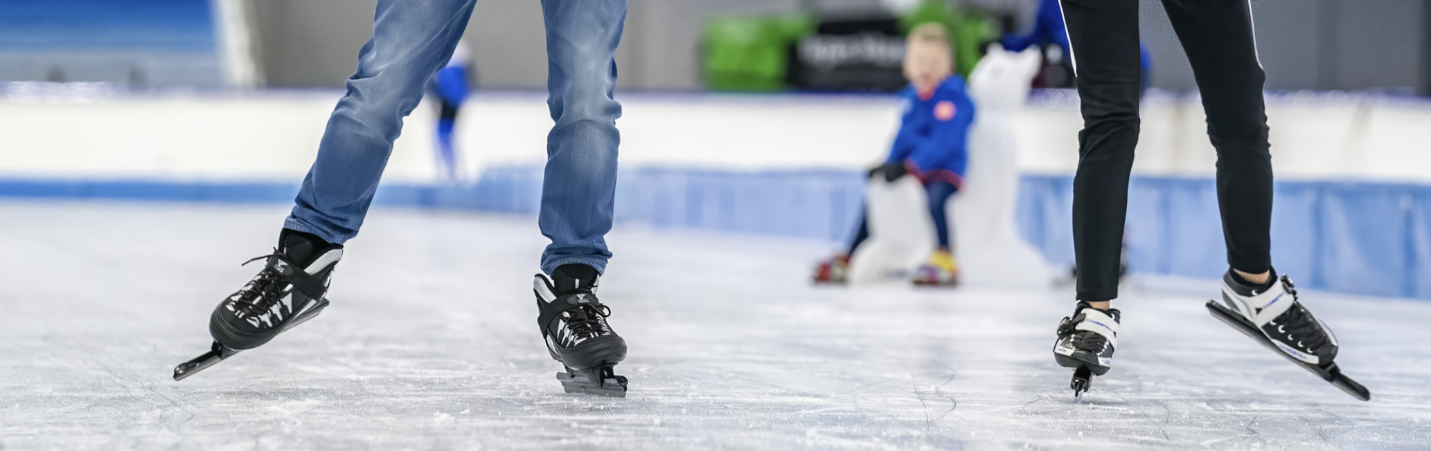Zandstra schaatsen op de ijsbaan .png